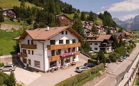Hotel Garni Ruscel